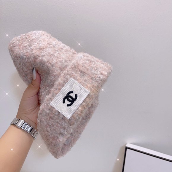 ?✨AUTHENTIC✨?CHANEL hat main image 5